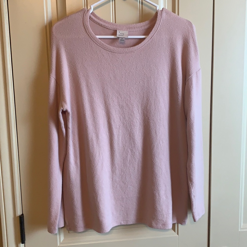 Cute, blush pink long sleeve